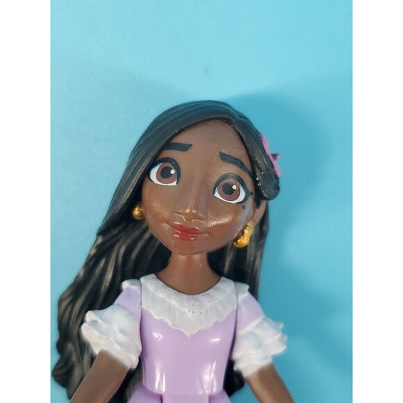 Disney  Mini Jakks Encanto  Isabela &  Capybara Madrigal Minature Figures - Picture 5 of 8